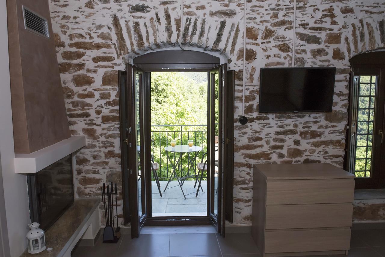 Thalia Traditional Guest House Promirion Room photo